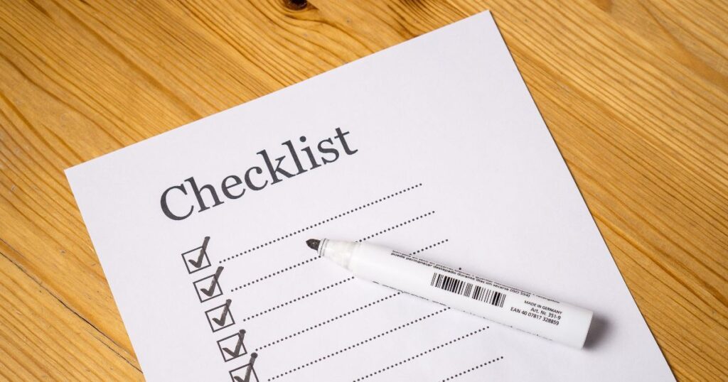 Checklist used to confirm heavy-duty engine sensor specifications before ordering.